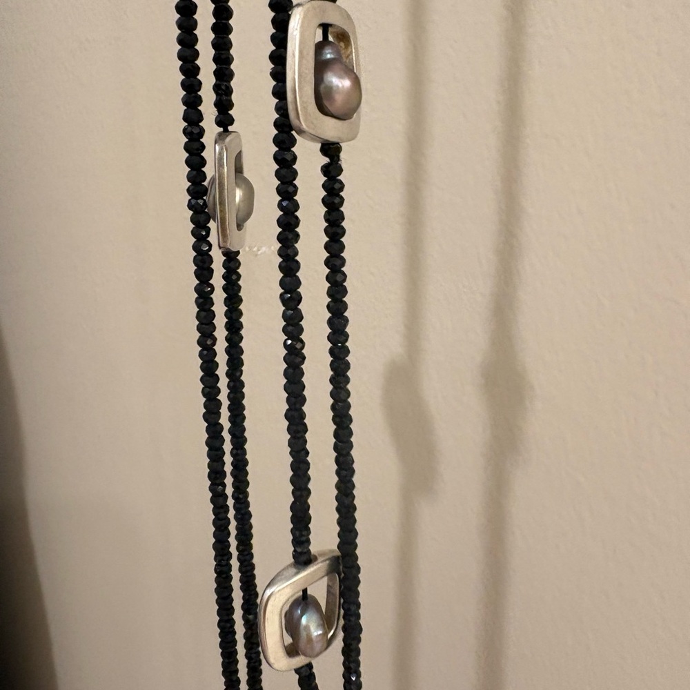 Black Crystal & Freshwater Pearl Long Statement Necklace Silver Accents - Picture 4 of 7
